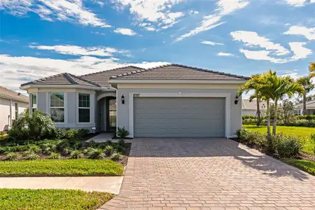 New construction Single-Family house 10317 Sun Isle Dr, Englewood, FL 34223 - image