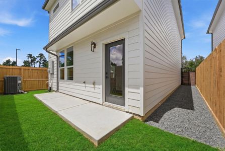 New construction Single-Family house 6128 Endeavor Heights Rd, Houston, TX 77091 - image 3