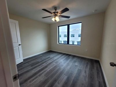 New construction Townhouse house 4351 Cambio Gardens Ct, Tampa, FL 33610 - image 5