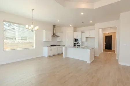New construction Single-Family house 13316 Emerald Water Ct, El Paso, TX 79928 plan Valencia II - image 7