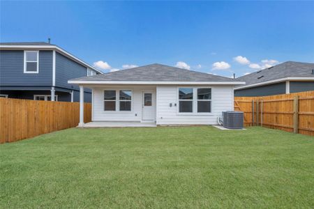 New construction Single-Family house 224 Schuenemann Way, Uhland, TX 78640 The Caroline- photo 19 19