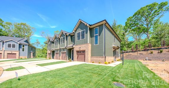 New construction Townhouse house 151 Collin Pl, Unit 15, Asheville, NC 28804 - image
