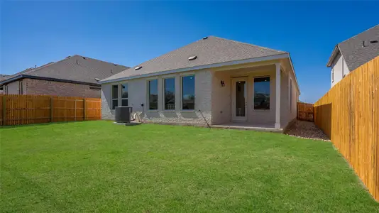 New construction Single-Family house 1813 Walnut Grove Bnd, Leander, TX 78641 plan The Irvine II - image