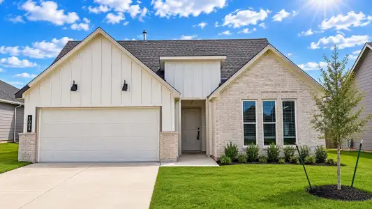 New construction Single-Family house 1004 Legrand St, Brenham, TX 77833 plan Elgin - image