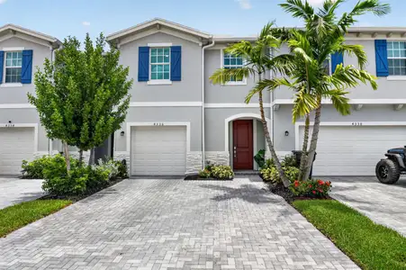 New construction Townhouse house 4336 Pond Lily Ln, Lake Worth, FL 33467 - image