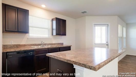 New construction Single-Family house 7334 Capella Cir, San Antonio, TX 78252 The Swift- photo 12 12