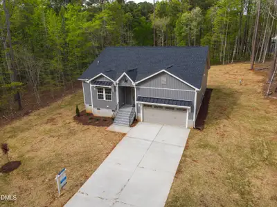 New construction Single-Family house 103 Fort Dr, Louisburg, NC 27549 - image