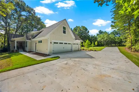 New construction Single-Family house 110 Farr Lake Dr, Tyrone, GA 30290 - image