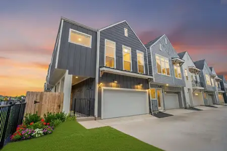 New construction Single-Family house 5229 Hillman St, Unit A, Houston, TX 77023 - image