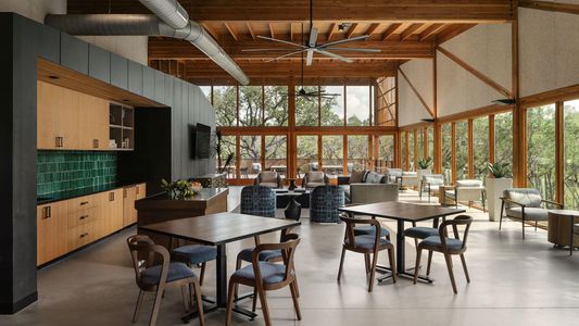 New construction Single-Family house 1400 Summer Moon Dr, Georgetown, TX 78628 plan 2737W - image 15