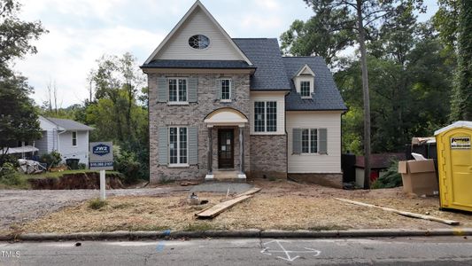 New construction Single-Family house 126 E Drewry Lane, Raleigh, NC 27609 - photo 0