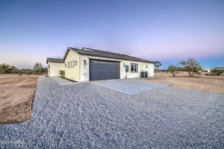 New construction Single-Family house 21 S 352Nd Dr, Tonopah, AZ 85354 - image