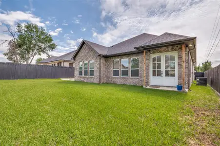 New construction Single-Family house 319 Bounding Main, Gun Barrel City, TX 75156 - image