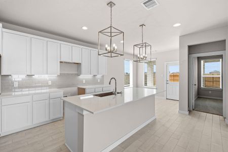 New construction Single-Family house 4037 Sun Burst Ln, Fulshear, TX 77423 plan 269 - image 9