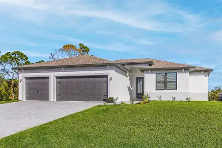 New construction Single-Family house 4570 Gillot Blvd, Port Charlotte, FL 33981 - image