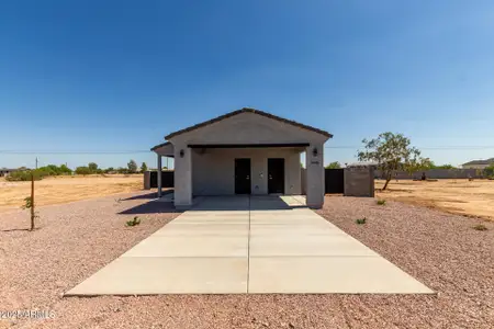 New construction Single-Family house 3445 W Sueno Dr, Eloy, AZ 85131 null- photo 0