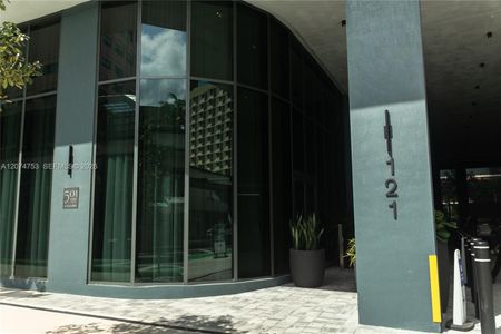 New construction Condo house 121 Ne 5Th St, Unit 2411, Miami, FL 33132 - image