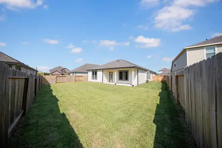 New construction Single-Family house 3037 Bristlegrass St, Brookshire, TX 77423 plan The Benbrook - image 3