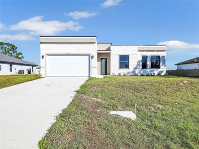 New construction Single-Family house 1423 Nw 20Th Ter, Cape Coral, FL 33993 - image