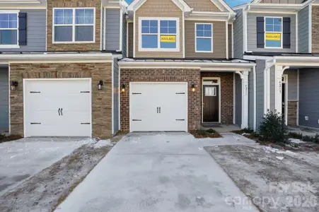 New construction Townhouse house 4211 Black Ct, Unit 193, Harrisburg, NC 28075 - image