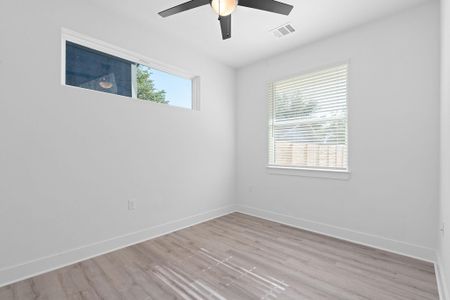 New construction Single-Family house 6810 Montana St, Unit 2, Austin, TX 78741 - photo 19 19