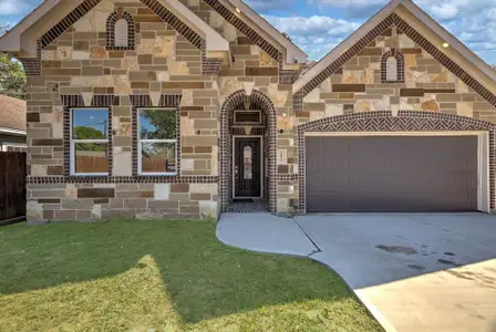 New construction Single-Family house 5814 Pate Rd, Houston, TX 77016 - image