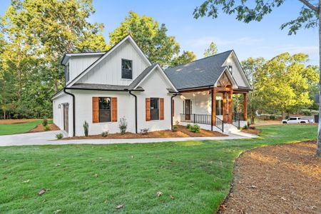 Montague Lakes by Hunter Quinn Homes in Easley - image 9