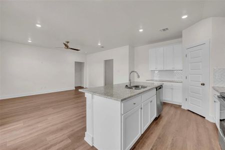 New construction Single-Family house 11417 Patera St, Lorena, TX 76655 Trinity- photo 6 6
