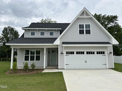 New construction Single-Family house 520 S Lincoln Street, Benson, NC 27504 - photo 0