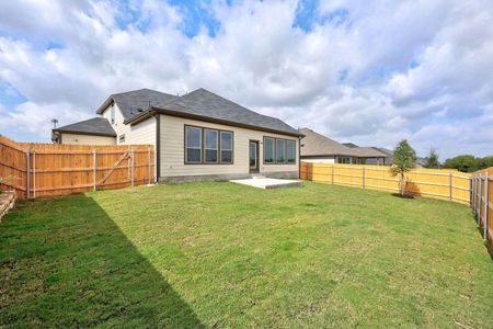 New construction Single-Family house 106 Divisadero Dr, Hutto, TX 78634 plan Trinity - image 3