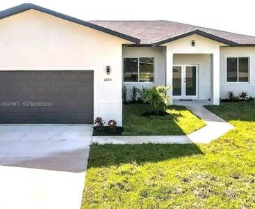 New construction Single-Family house 1036 Capetown, Lehigh Acres, FL 33974 - image