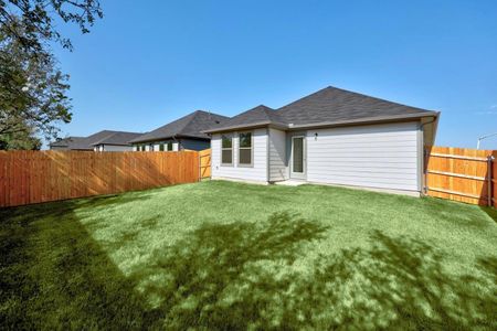 New construction Single-Family house 256 Bendecido Lp, Elgin, TX 78621 plan Cypress | Trinity Ranch - Texas Tree Series | 40' Lots - image 2