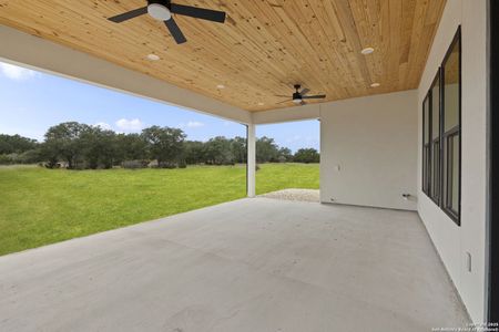 New construction Single-Family house 1172 Buckskin Trl, Bandera, TX 78003 - image 3