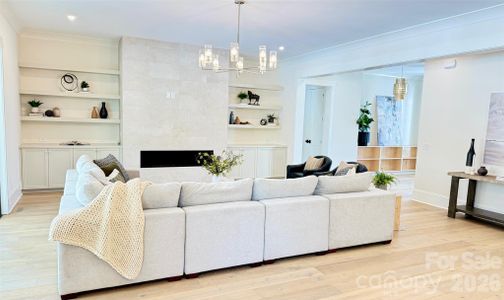 New construction Single-Family house 5907 Lakeview Dr, Unit 1, Charlotte, NC 28270 - image 11