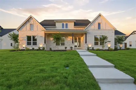 New construction Single-Family house 1004 Devonshire Dr N, Forney, TX 75126 - image