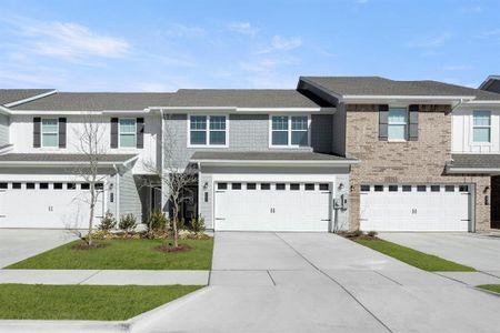 New construction Townhouse house 853 Pourtales Ln, Cedar Hill, TX 75104 - image