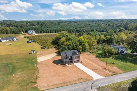 New construction Single-Family house 1681 Woolie Rd, Lincolnton, NC 28092 - image 1