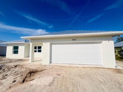 New construction Single-Family house 1066 18Th St Sw, Vero Beach, FL 32962 null- photo 1 1