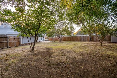 New construction Single-Family house 215 Sunset Dr, Cleburne, TX 76033 - image