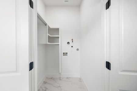 New construction Single-Family house 419 E 32Nd St, Houston, TX 77018 - image 20