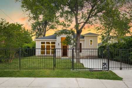 New construction Single-Family house 1243 W Harlan Ave, San Antonio, TX 78211 - image