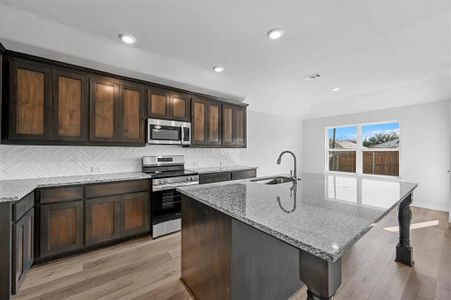 New construction Single-Family house 413 Rose Ave, Cleburne, TX 76033 Essex- photo 10 10