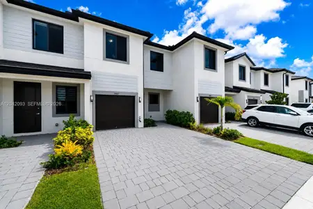 New construction Townhouse house 19107 Sw 344Th Ter, Homestead, FL 33034 - image
