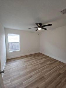 New construction Condo house 715 E Live Oak St, Lockhart, TX 78644 null- photo 16 16