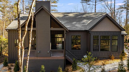 New construction Single-Family house 202 Lakeshore Dr, Sapphire, NC 28774 - image