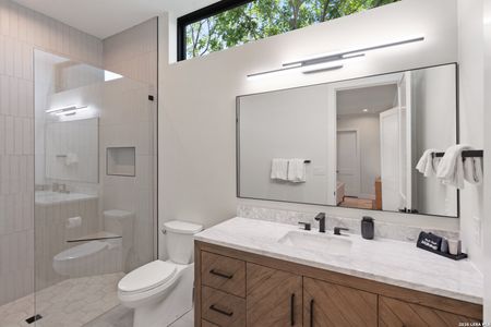 New construction Single-Family house 613 Lake St, Kingsland, TX 78639 - image 15