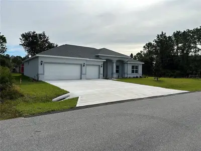 New construction Single-Family house 35 Ulmaceal Path, Palm Coast, FL 32164 plan Barrington - image