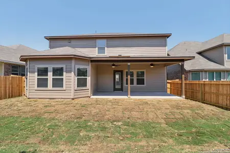 New construction Single-Family house 10412 Bluefish Wy, Boerne, TX 78006 plan The Beckley (C459) - image