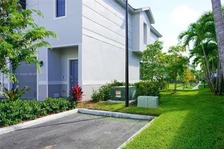 New construction Townhouse house 848 Nw 3Rd Wy, Pompano Beach, FL 33060 - image