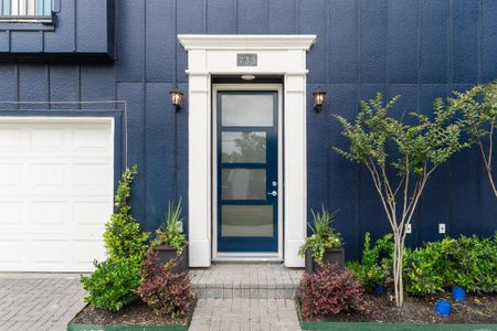 High style entry way! The front door is a piece of art!